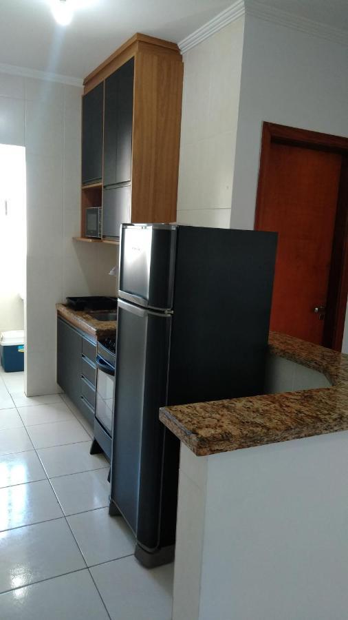 Lindo Apto 300M Praia Da Ocian E Centro - Vista Mar- Varanda Sacada - Wi-Fi 300 Mbps - Vaga De Garagem - Acomoda Ate 6 Pessoas Apartment Praia Grande  Exterior photo