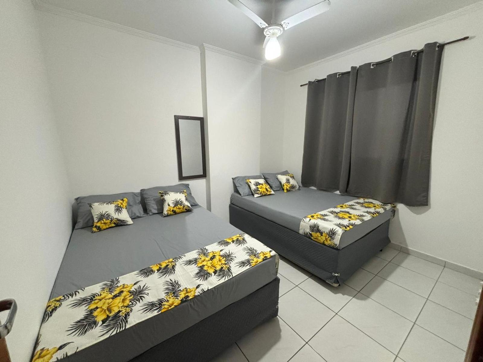 Lindo Apto 300M Praia Da Ocian E Centro - Vista Mar- Varanda Sacada - Wi-Fi 300 Mbps - Vaga De Garagem - Acomoda Ate 6 Pessoas Apartment Praia Grande  Exterior photo