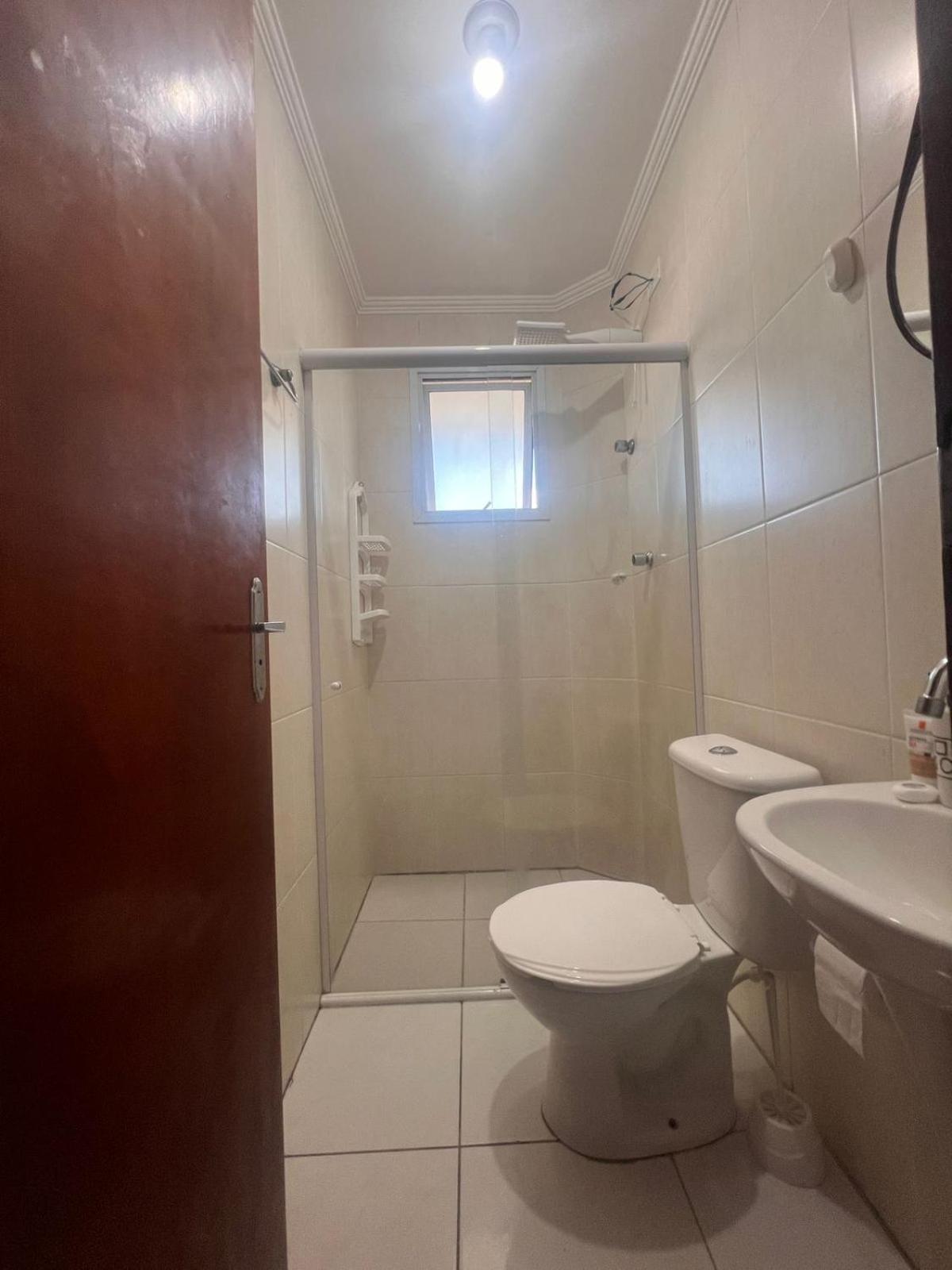 Lindo Apto 300M Praia Da Ocian E Centro - Vista Mar- Varanda Sacada - Wi-Fi 300 Mbps - Vaga De Garagem - Acomoda Ate 6 Pessoas Apartment Praia Grande  Exterior photo
